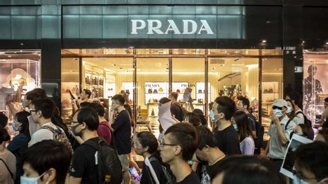 how did prada start|why is Prada so popular.